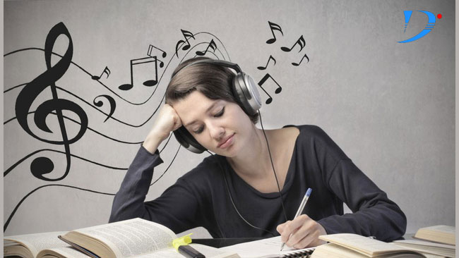 nghe nhạc giúp tập trung khi học tập