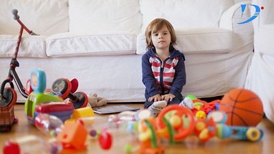 Tại sao khi có càng ít đồ chơi, trẻ lại càng sáng tạo hơn?
